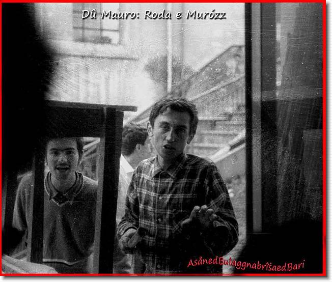 Clicca per scorrere le foto originali ingrandite