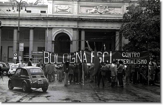 Clicca per scorrere le foto originali ingrandite