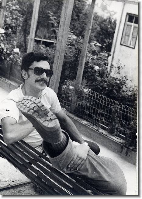 Clicca per scorrere le foto originali ingrandite