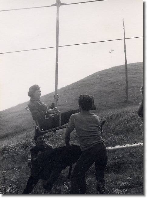 Clicca per scorrere le foto originali ingrandite