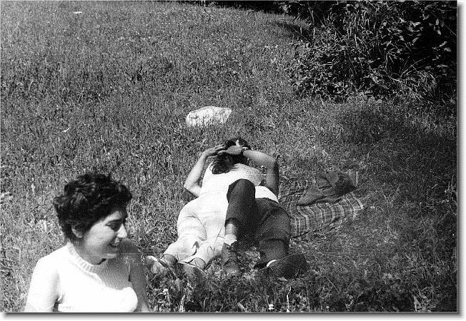 Clicca per scorrere le foto originali ingrandite