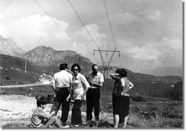 Clicca per scorrere le foto originali ingrandite