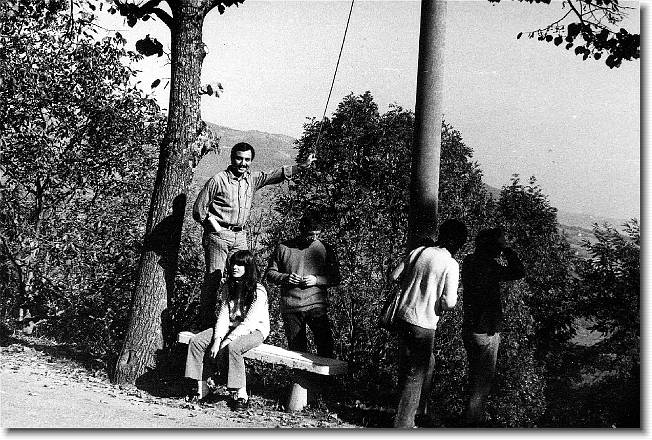 Clicca per scorrere le foto originali ingrandite