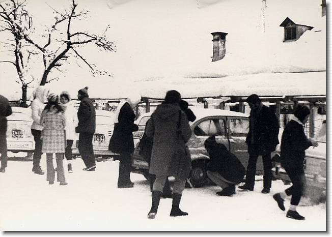 Clicca per scorrere le foto originali ingrandite