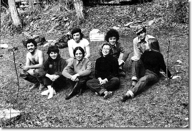 Clicca per scorrere le foto originali ingrandite