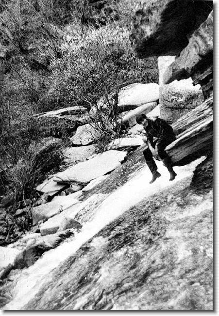 Clicca per scorrere le foto originali ingrandite