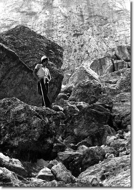 Clicca per scorrere le foto originali ingrandite