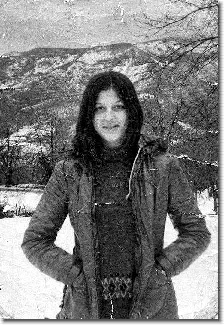 Clicca per scorrere le foto originali ingrandite