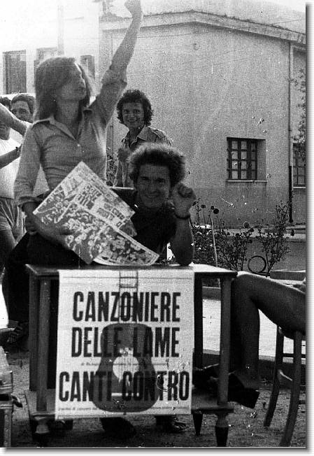 Clicca per scorrere le foto originali ingrandite