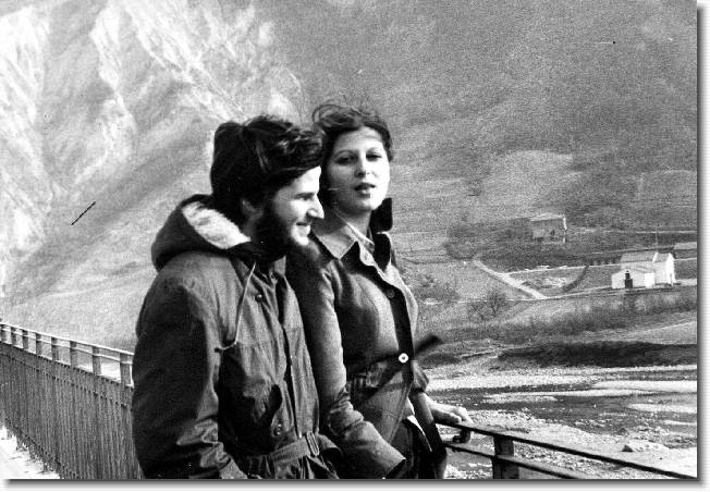 Clicca per scorrere le foto originali ingrandite