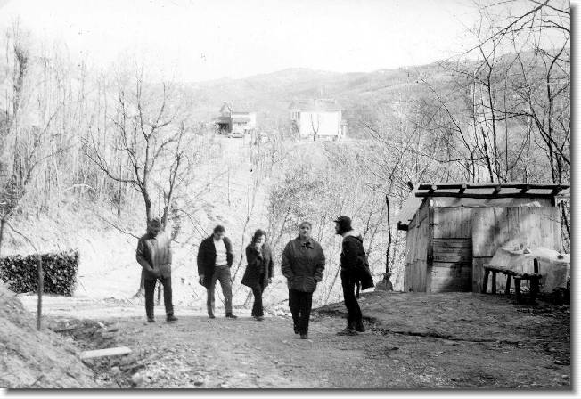Clicca per scorrere le foto originali ingrandite