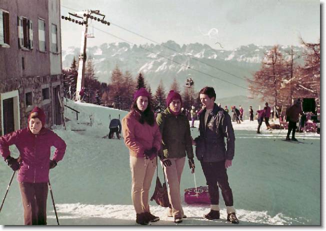 Clicca per scorrere le foto originali ingrandite