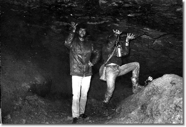 Clicca per scorrere le foto originali ingrandite