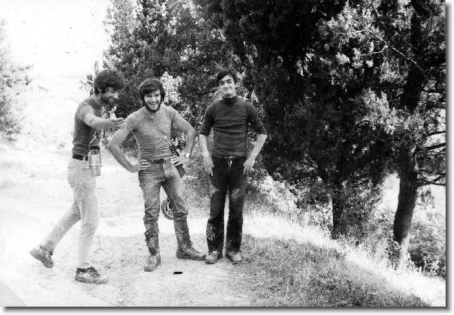 Clicca per scorrere le foto originali ingrandite