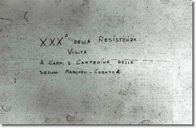 Clicca per scorrere le foto originali ingrandite