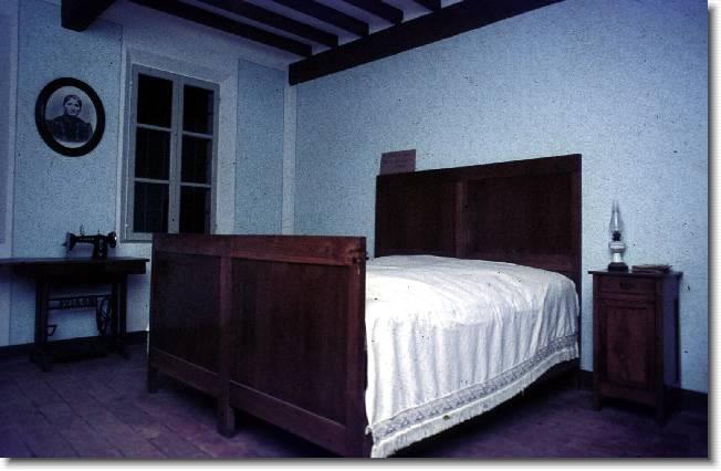 Clicca per scorrere le foto originali ingrandite