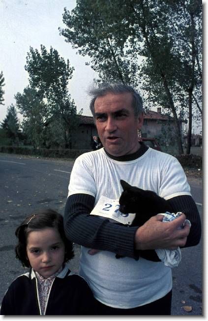Clicca per scorrere le foto originali ingrandite