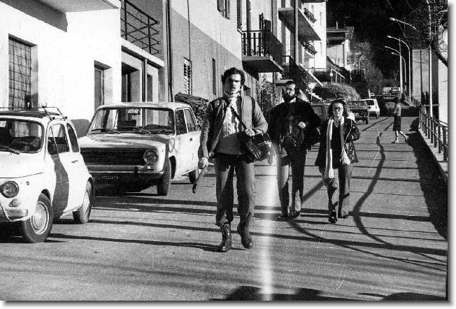 Clicca per scorrere le foto originali ingrandite