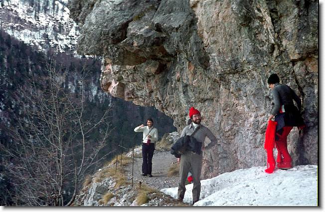 Clicca per scorrere le foto originali ingrandite