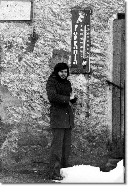 Clicca per scorrere le foto originali ingrandite