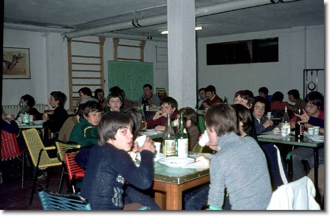 Clicca per scorrere le foto originali ingrandite