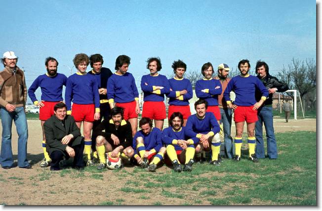 Clicca per scorrere le foto originali ingrandite