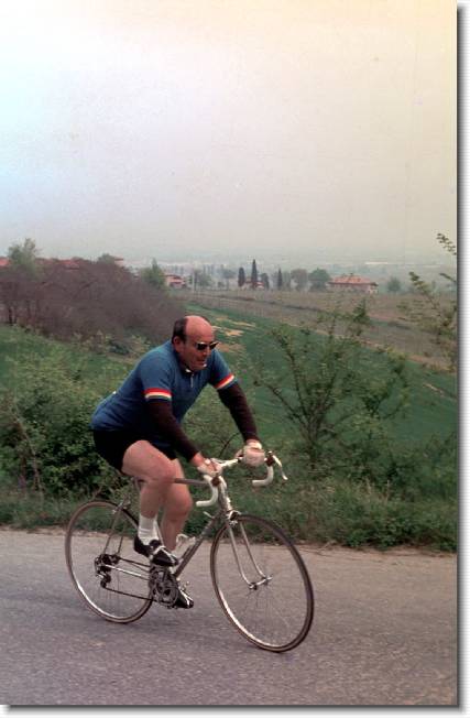 Clicca per scorrere le foto originali ingrandite