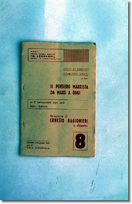 Clicca per scorrere le foto originali ingrandite