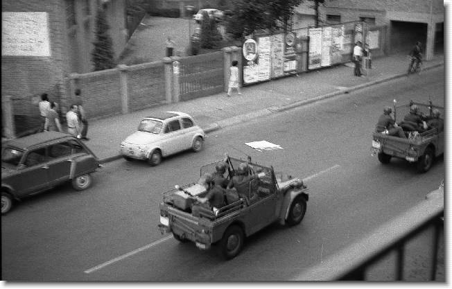 Clicca per scorrere le foto originali ingrandite