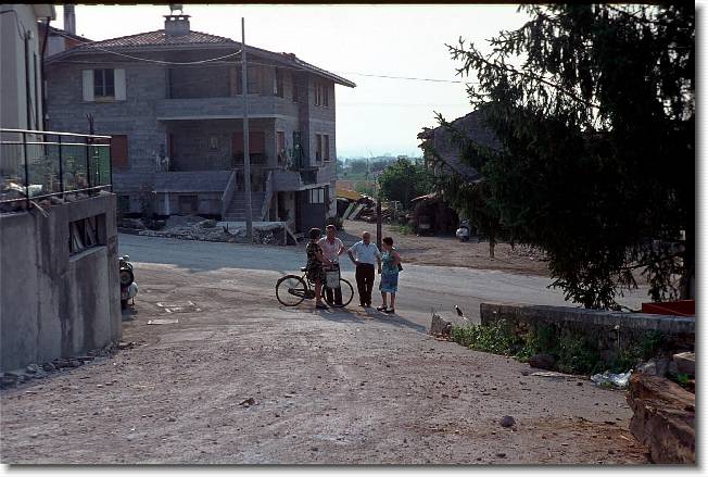 Clicca per scorrere le foto originali ingrandite