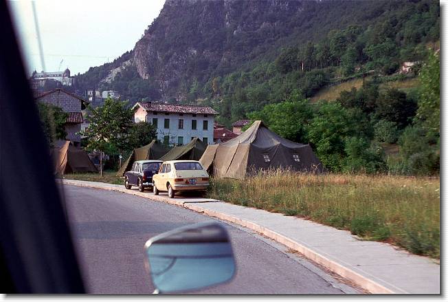 Clicca per scorrere le foto originali ingrandite