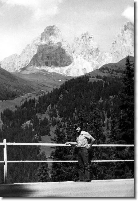 Clicca per scorrere le foto originali ingrandite