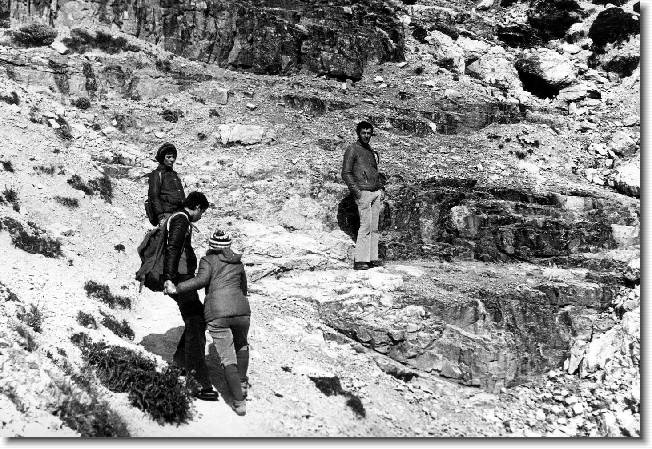 Clicca per scorrere le foto originali ingrandite