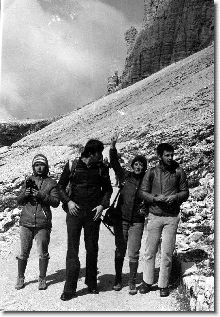 Clicca per scorrere le foto originali ingrandite