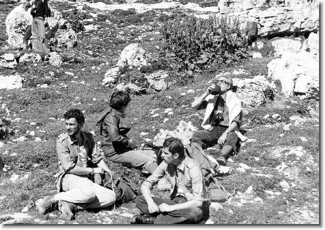 Clicca per scorrere le foto originali ingrandite