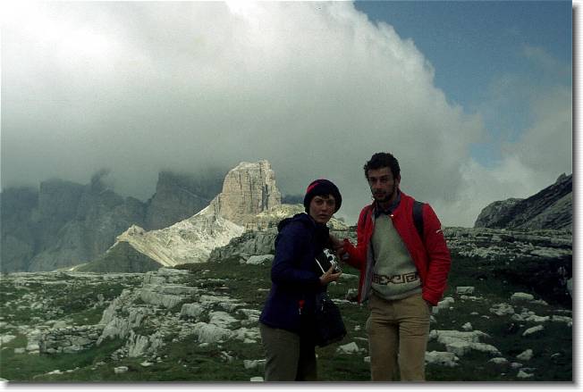 Clicca per scorrere le foto originali ingrandite