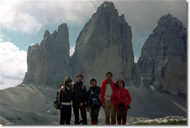 Clicca per scorrere le foto originali ingrandite