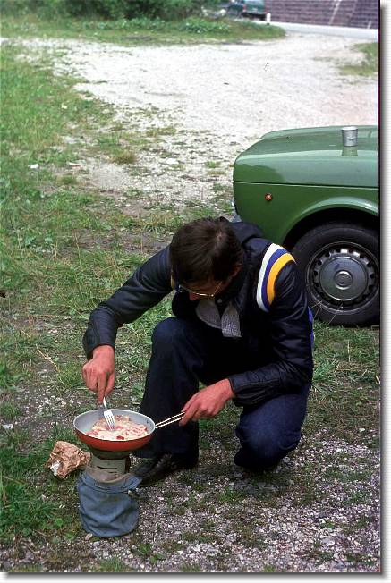 Clicca per scorrere le foto originali ingrandite