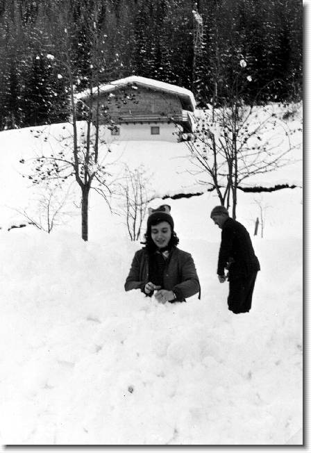 Clicca per scorrere le foto originali ingrandite