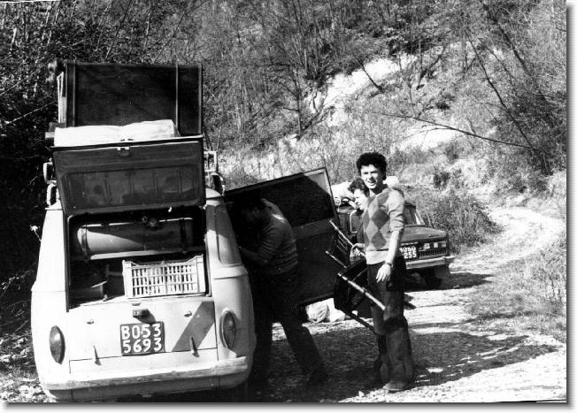Clicca per scorrere le foto originali ingrandite