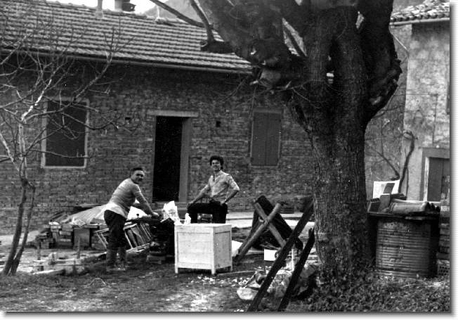 Clicca per scorrere le foto originali ingrandite