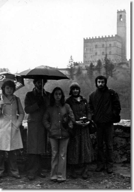 Clicca per scorrere le foto originali ingrandite