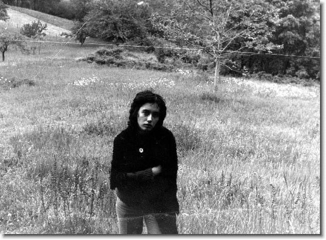 Clicca per scorrere le foto originali ingrandite