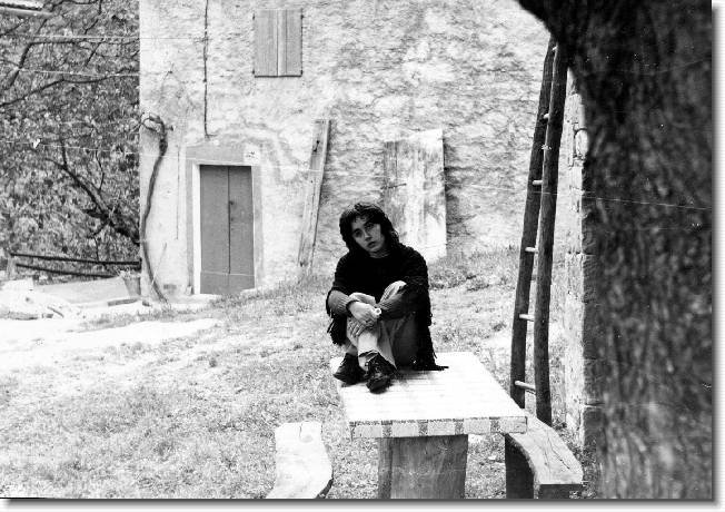 Clicca per scorrere le foto originali ingrandite