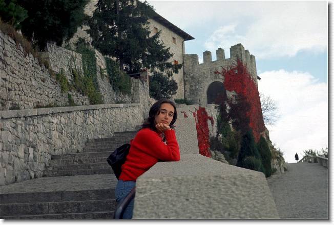 Clicca per scorrere le foto originali ingrandite