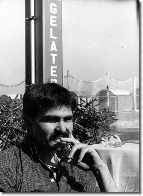 Clicca per scorrere le foto originali ingrandite