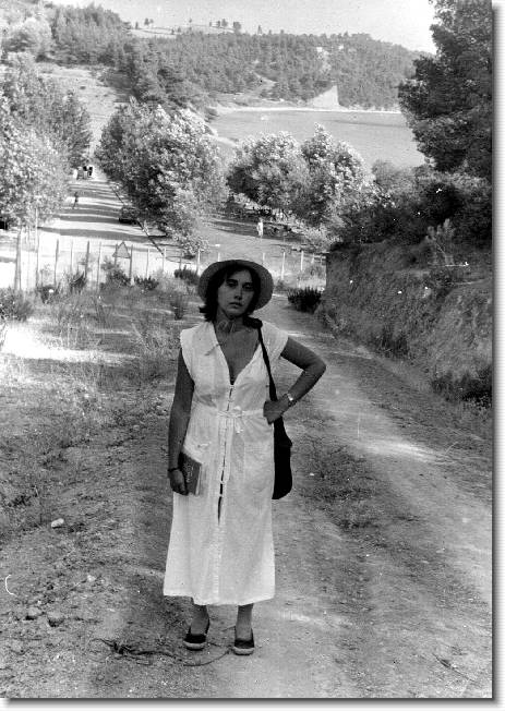 Clicca per scorrere le foto originali ingrandite