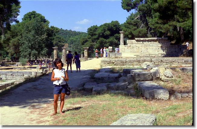 Clicca per scorrere le foto originali ingrandite