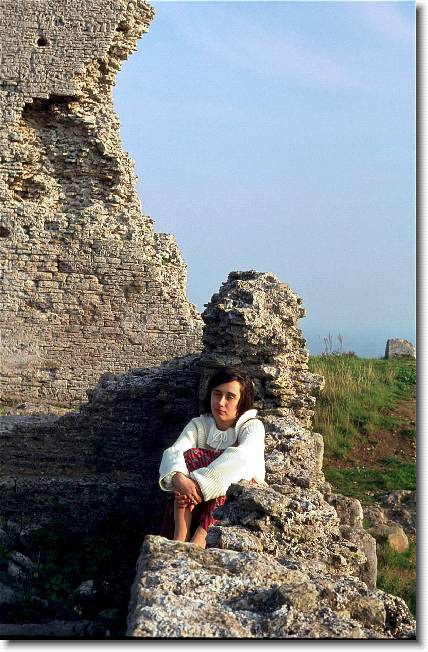 Clicca per scorrere le foto originali ingrandite