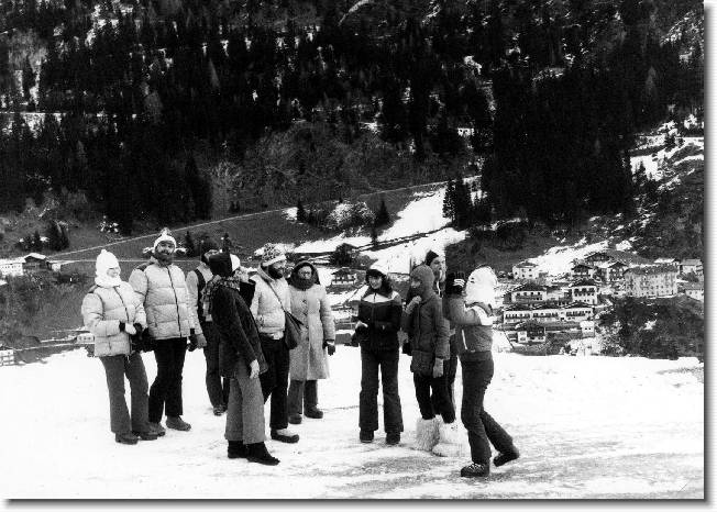 Clicca per scorrere le foto originali ingrandite